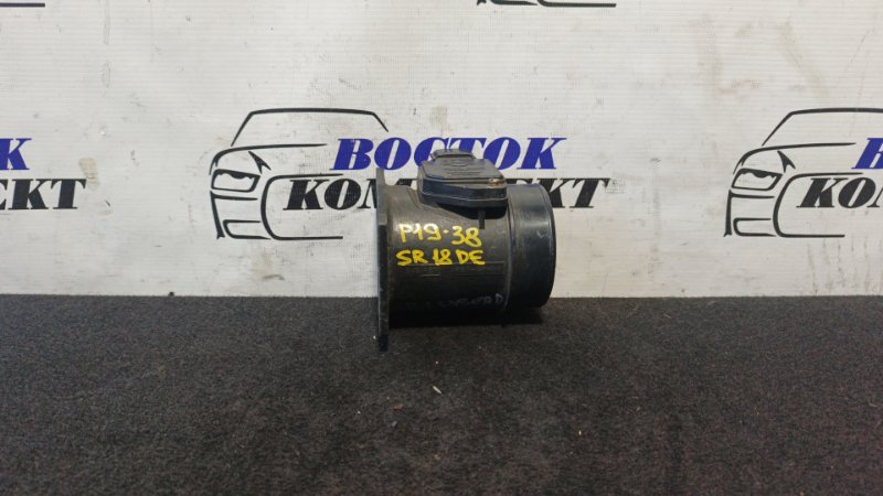 Датчик расхода воздуха Nissan Bluebird EU14 SR18DE