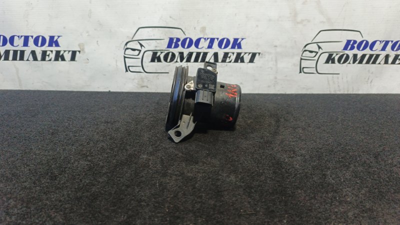 Датчик расхода воздуха Toyota Corolla Axio NZE141 1NZ-FE