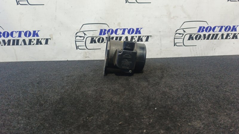 Датчик расхода воздуха Nissan Elgrand AVWE50 QD32ETi