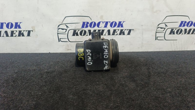 Датчик расхода воздуха Mazda Demio DW3W B3E