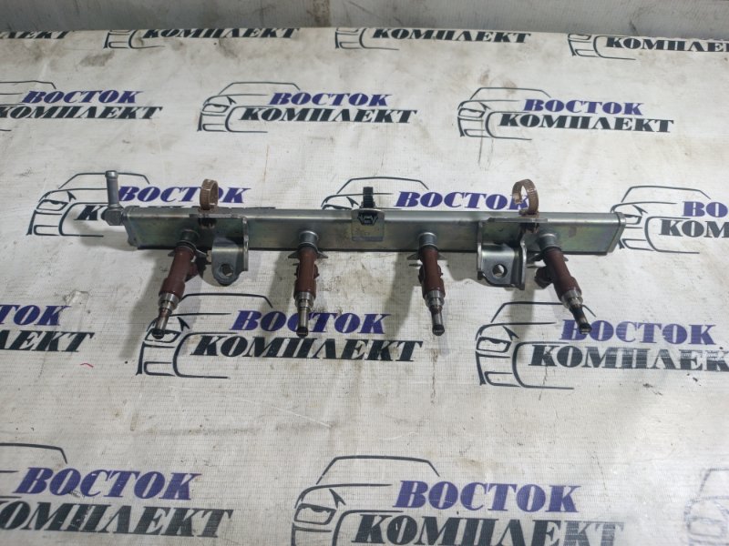 Форсунка топливная Suzuki Swift ZC32S M16A