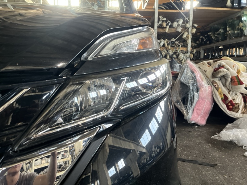 Фара Nissan Serena 2017 GFC27 MR20DD перед лев