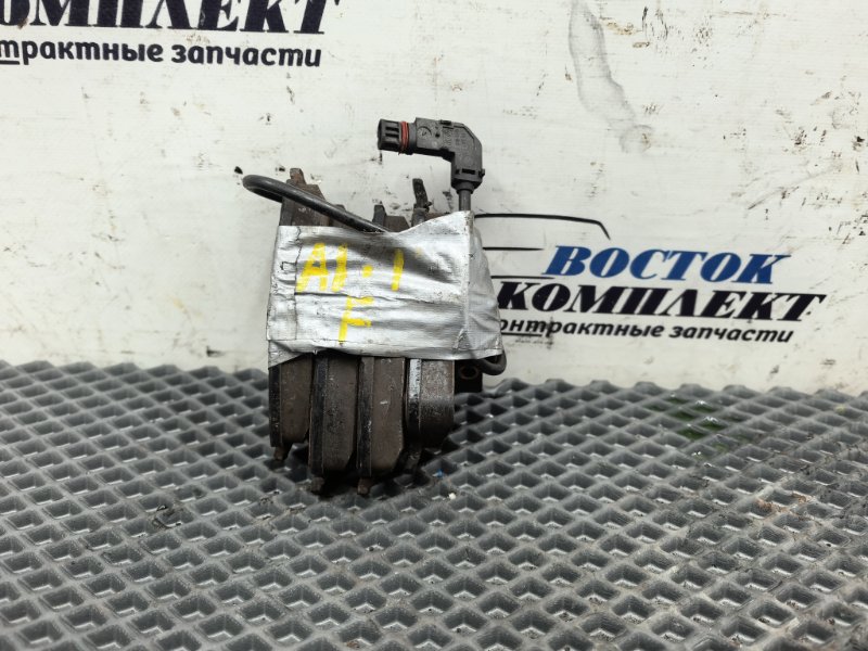 Колодки тормозные Mercedes-Benz CLK200 2004 209342 271.940 перед