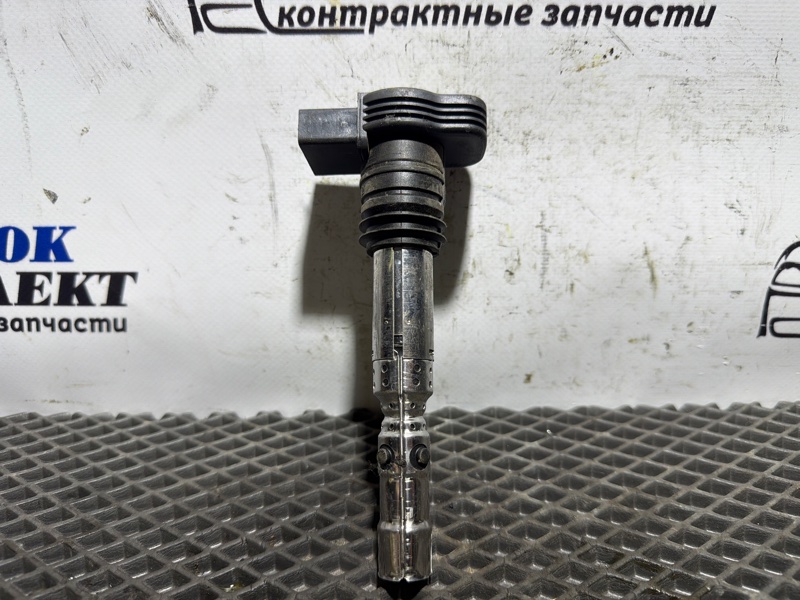 Катушка зажигания Volkswagen Golf IV 2003 AUM