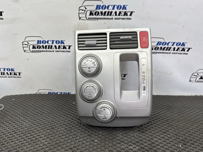 Блок управления климат-контролем Honda Mobilio 2004 GB1 L15A
