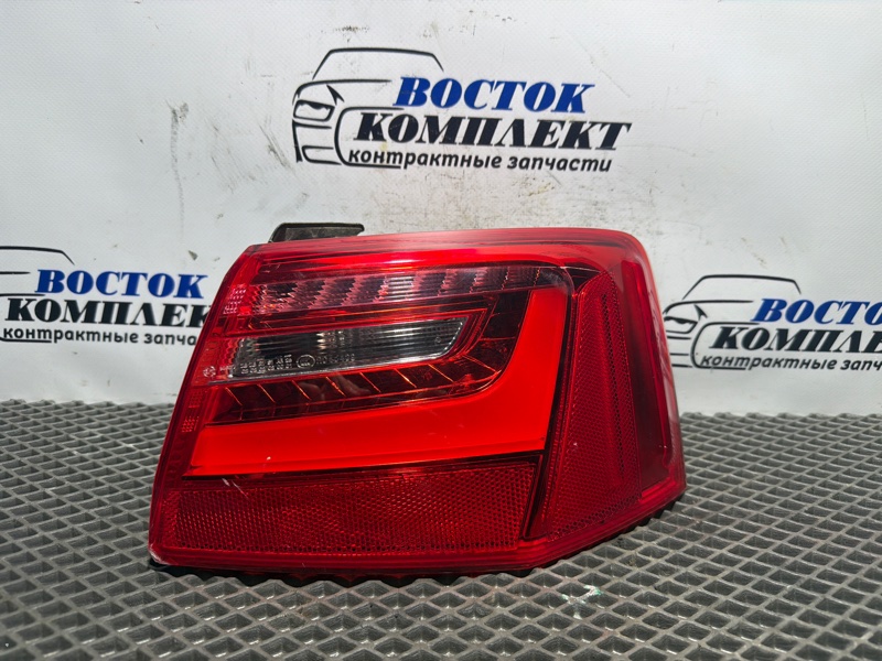 Фонарь стоп-сигнала Audi A6 2014 4G2 CHVA зад прав