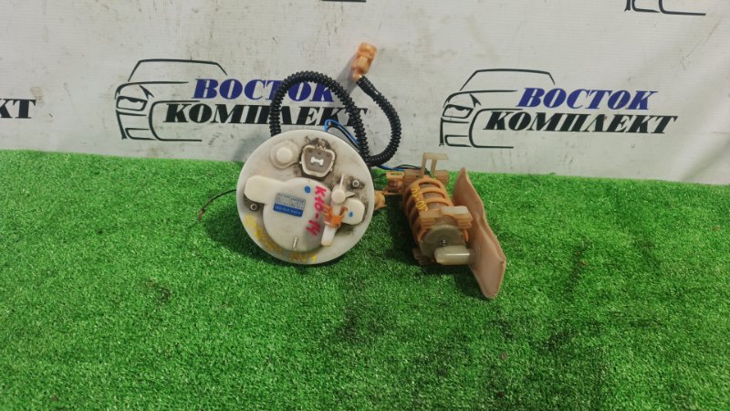 Насос топливный Honda Stream 2001 RN4 K20A