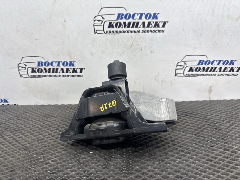 Подушка двигателя Nissan Serena GFC27 MR20DD прав