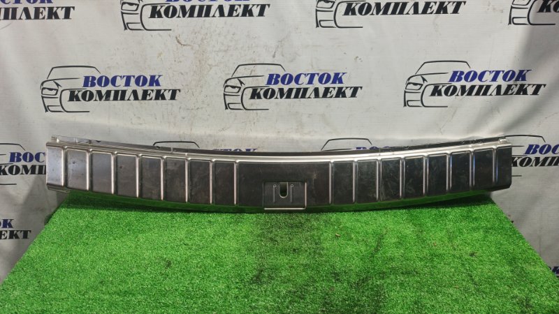 Накладка замка багажника Porsche Cayenne 2006 955 M48.50
