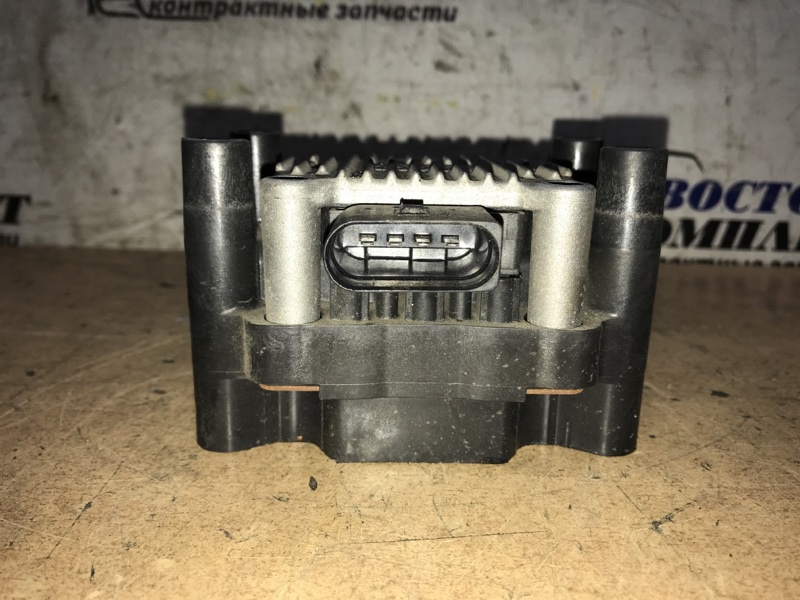 Катушка зажигания Volkswagen Golf  CBZ
