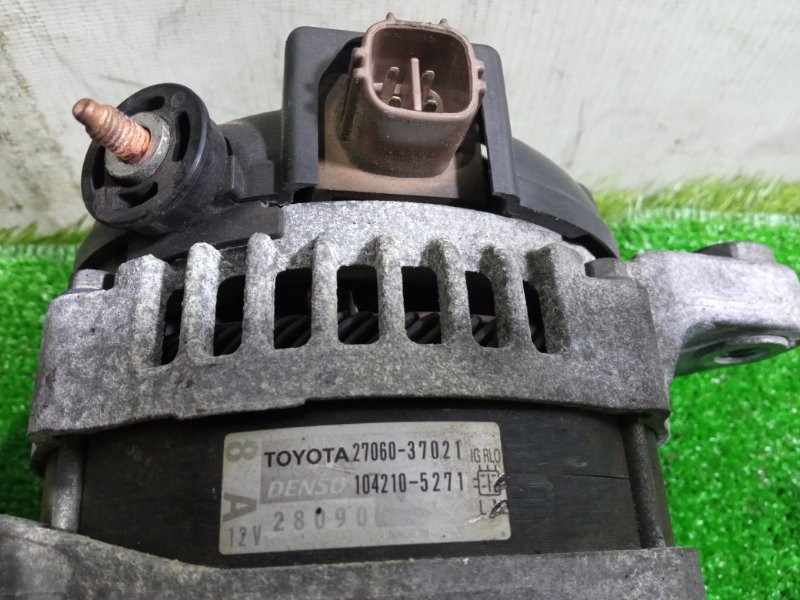 Генератор Toyota Isis ZGM11G 3ZR-FAE