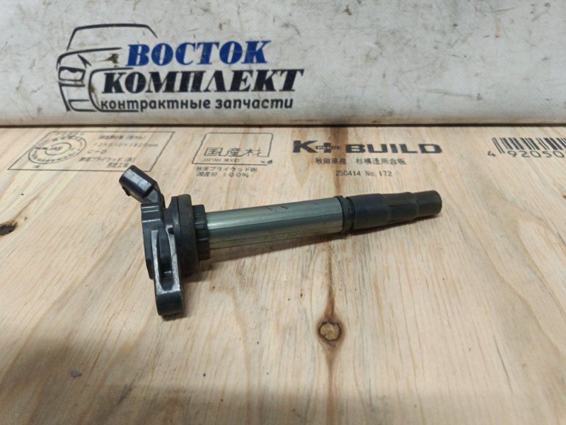 Катушка зажигания Toyota Corolla Rumion ZRE154 2ZR-FE
