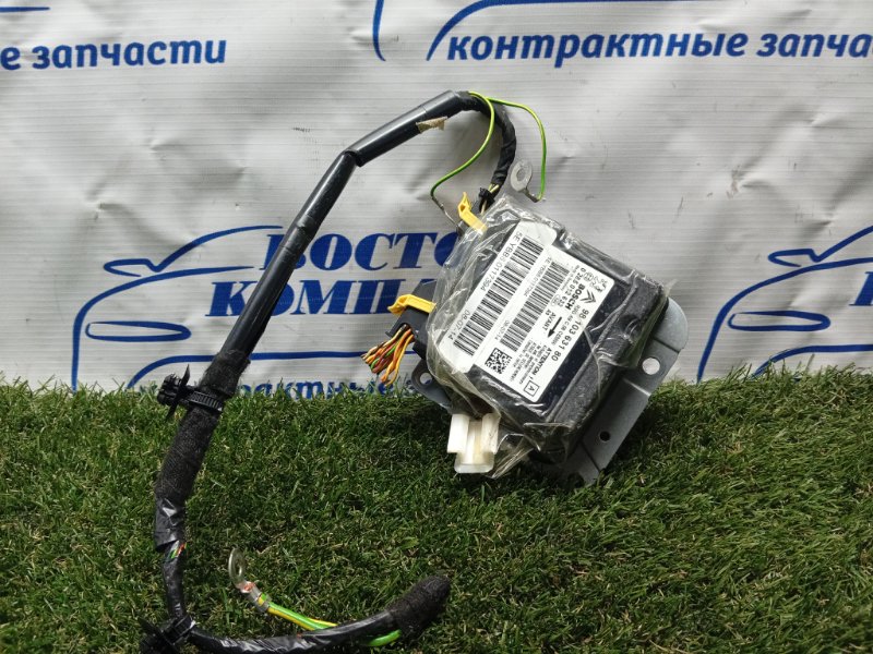Блок управления airbag Peugeot 208  PSA