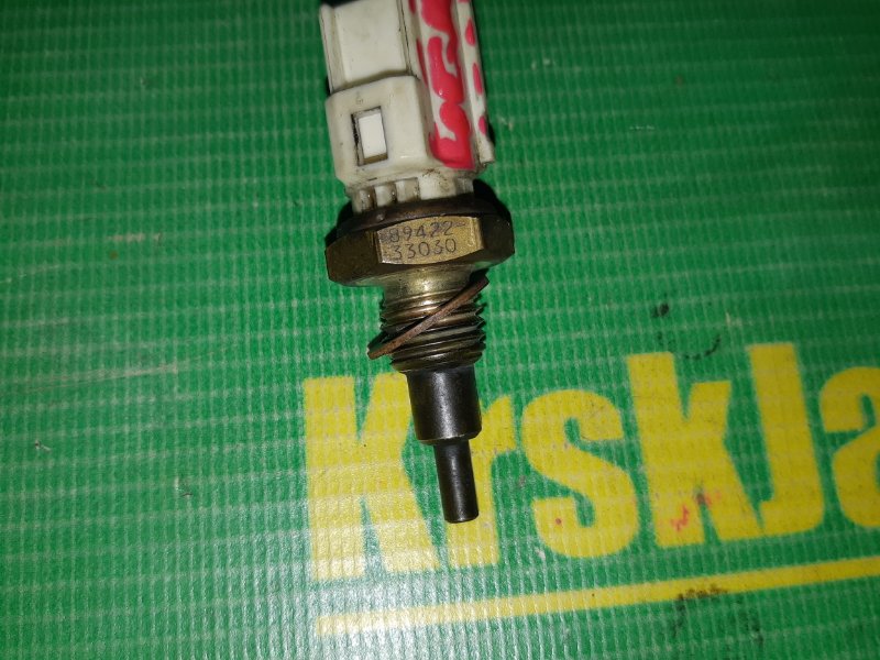 Датчик температуры охлаждающей жидкости Crown 2008 GRS180 4GR-FSE Датчик температуры охлаждающей жидкости Crown 2008 GRS180 4GR-FSE