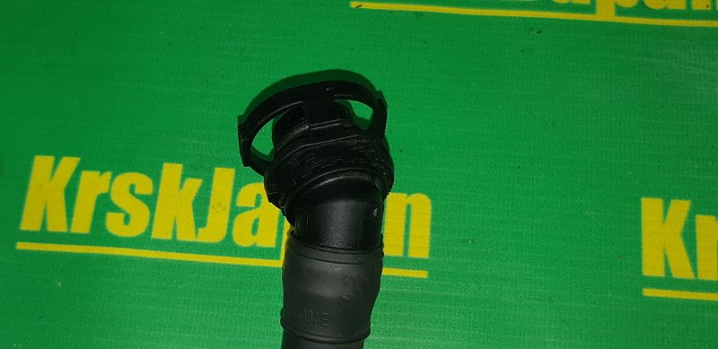 Патрубок Volkswagen Tiguan 5N2 CFFB Патрубок Volkswagen Tiguan 5N2 CFFB
