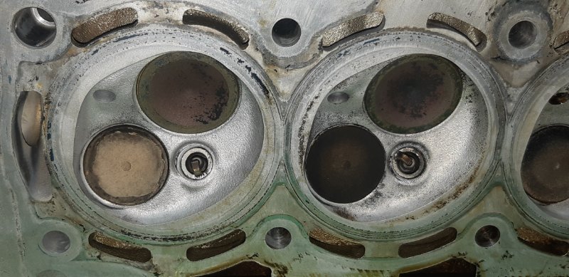 Головка блока цилиндров Yeti 2011 5L CBZB