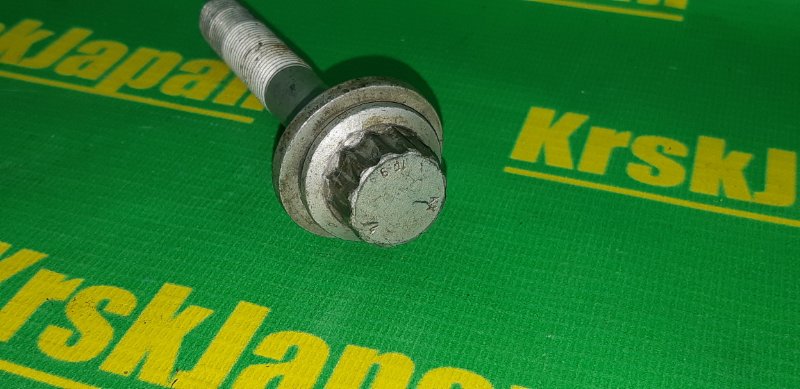 Болт коленвала Yeti 2011 5L CBZB