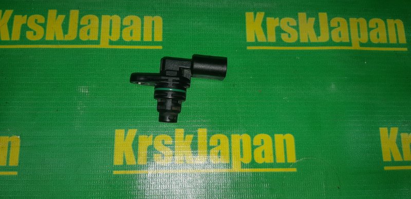 Запчасть датчик положения распредвала Skoda Yeti 2011 5L CBZB 030907601E контрактная Датчик положения распредвала Skoda Yeti 2011 5L CBZB 030907601E контрактная