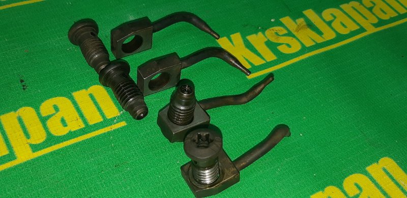 Форсунка масляная Yeti 2011 5L CBZB Форсунка масляная Yeti 2011 5L CBZB