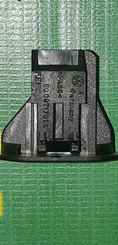 Разъем Volkswagen Polo 9N1