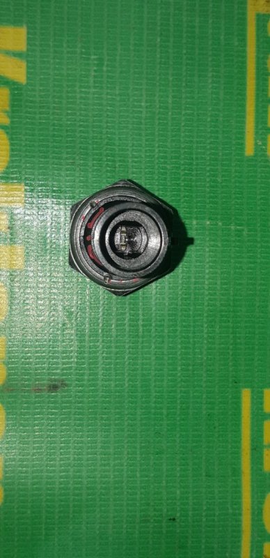 Датчик давления масла Astra 2012 P10 A 16 XER