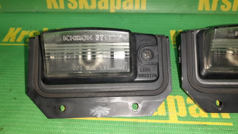 Фонарь освещения номерного знака Murano 2005 PZ50 VQ35-DE
