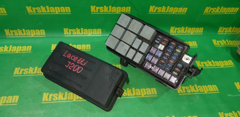 Блок предохранителей Chevrolet Lacetti 2005 J200 F16D3 96451746 контрактная