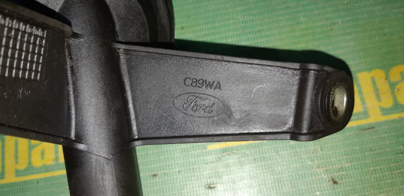 Маслоприемник Focus 2012 CB8 PNDA