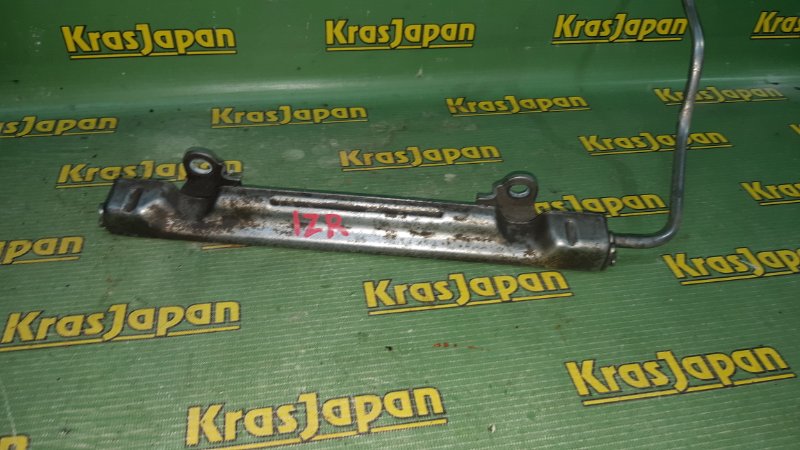 Топливная рейка Corolla 2009 ZRE151L 1ZR-FE