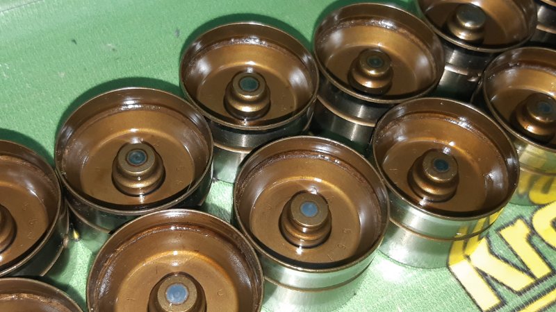 Толкатель клапана X5 4.4i 2000 E53 M62 B44 Толкатель клапана X5 4.4i 2000 E53 M62 B44