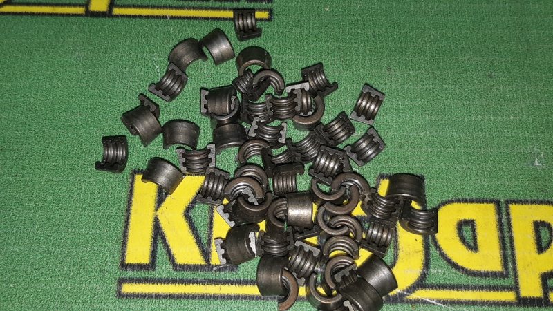 Сухарь клапана BMW X5 4.4i 2000 E53 M62 B44 11341461405 контрактная