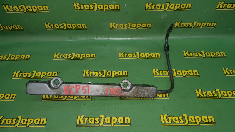 Топливная рейка Toyota Probox 2004 NCP51 1NZ-FE 23807-21010 контрактная