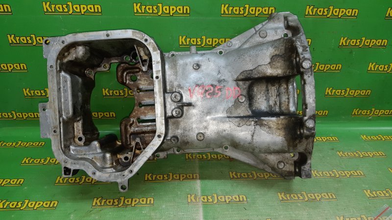 Поддон двигателя Nissan Cefiro 2000 PA33 VQ25DD 1111031U22 контрактная