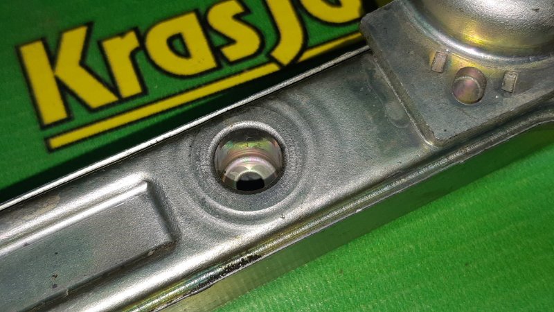 Топливная рейка Corolla 2009 ZRE151L 1ZR-FE