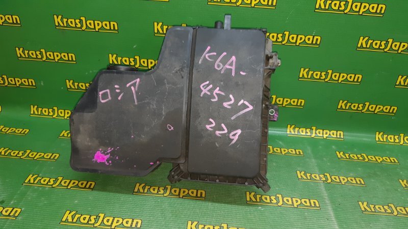 Корпус воздушного фильтра Suzuki KEI 2002 HN22S K6A 13079-83G01 контрактная