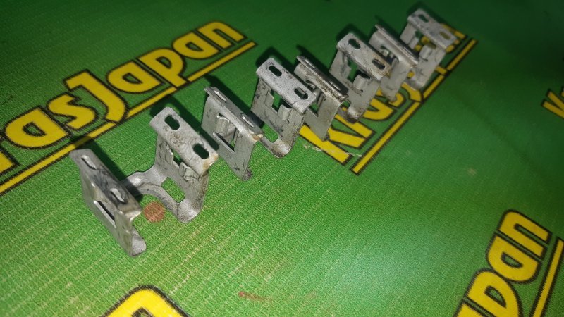 Крепление форсунки Ford Focus 2008 HXDA контрактная