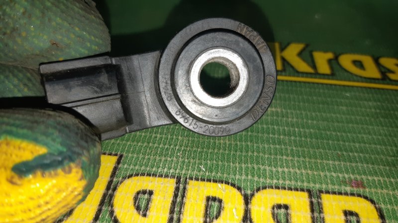 Датчик детонации Toyota Vitz KSP90 1KR-FE Датчик детонации Toyota Vitz KSP90 1KR-FE