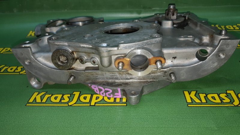 Насос масляный Prelude 1995 BA8 F22B