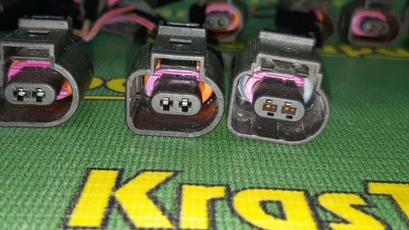Разъем Volkswagen 1J0973702 контрактная