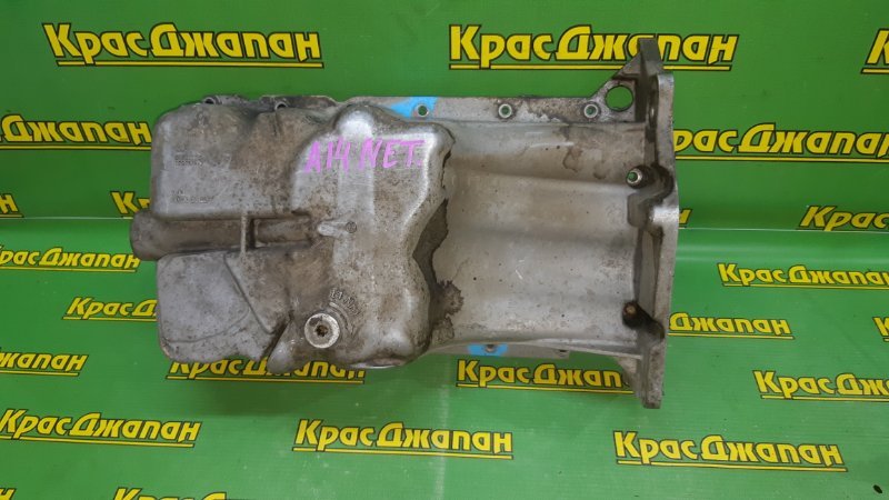 Поддон двигателя Opel Astra 2013 P10 A14NET 55562729 контрактная