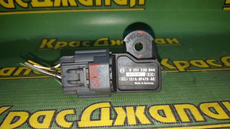 Запчасть датчик давления во впускном коллекторе Ford Mondeo 2010 0261230044 контрактная Датчик давления во впускном коллекторе Ford Mondeo 2010 0261230044 контрактная