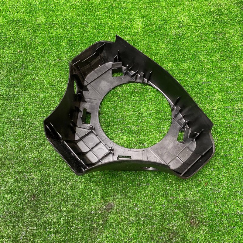 Накладка руля SUZUKI GRAND VITARA/ ESCUDO TD54W TD94W TDA4W J20A H27A J24B