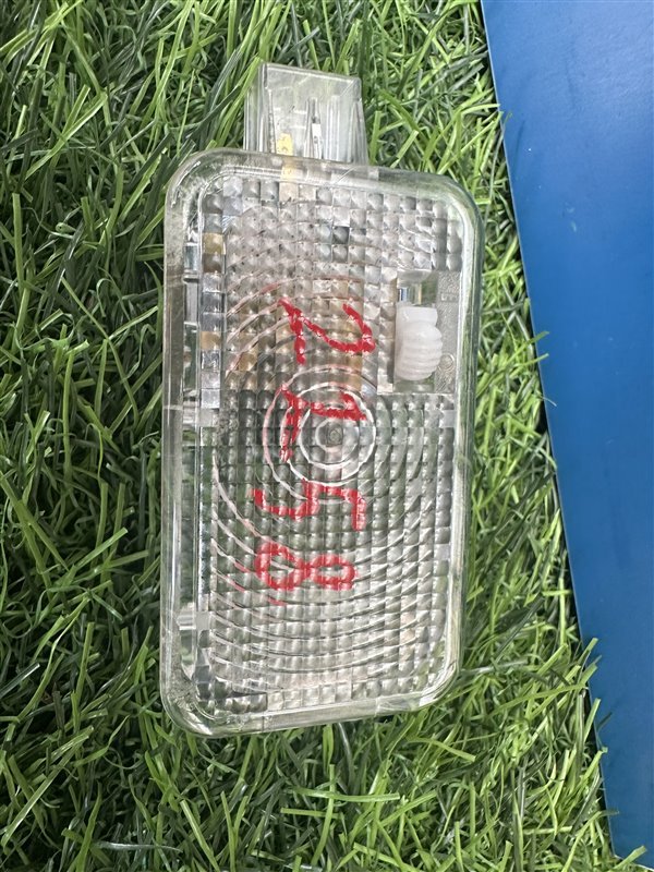 Запчасть подсветка обшивки багажника SUZUKI ESCUDO/GRAND VITARA 2005 2006 2007 2008 2009 2010 2011 2012 2013 2014 2015 2016 TA74W TD54W TD94W TDA4W TDB4W M16A J20A J24B H27A N32A контрактная Подсветка обшивки багажника SUZUKI ESCUDO/GRAND VITARA 2005 2006 2007 2008 2009 2010 2011 2012 2013 2014 2015 2016 TA74W TD54W TD94W TDA4W TDB4W M16A J20A J24B H27A N32A контрактная