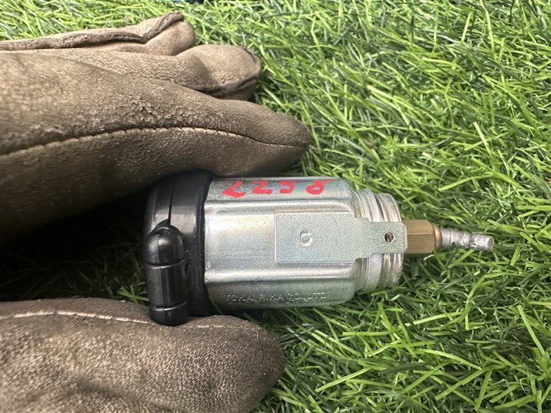 Розетка обшивки багажника ESCUDO/GRAND VITARA 2005 2006 2007 2008 2009 2010 2011 2012 2013 2014 2015 2016 TA74W TD54W TD94W TDA4W TDB4W M16A J20A J24B H27A N32A Розетка обшивки багажника ESCUDO/GRAND VITARA 2005 2006 2007 2008 2009 2010 2011 2012 2013 2014 2015 2016 TA74W TD54W TD94W TDA4W TDB4W M16A J20A J24B H27A N32A