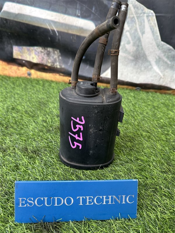 Запчасть фильтр паров топлива SUZUKI ESCUDO/GRAND VITARA 2008 2009 2010 2011 2012 2013 2014 2015 2016 TDA4W J24B 13480-65J00 контрактная Фильтр паров топлива SUZUKI ESCUDO/GRAND VITARA 2008 2009 2010 2011 2012 2013 2014 2015 2016 TDA4W J24B 13480-65J00 контрактная