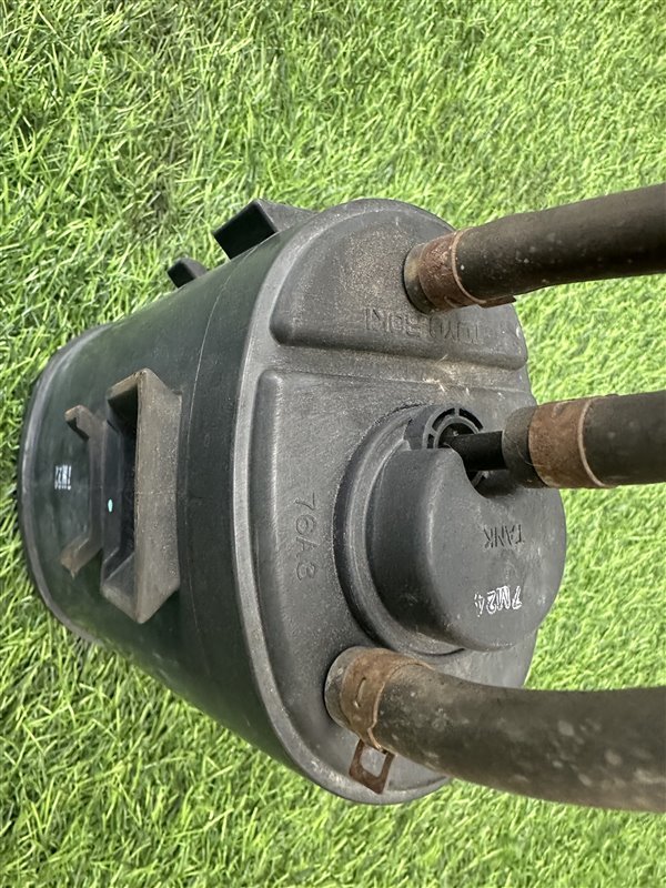 Фильтр паров топлива ESCUDO/GRAND VITARA 2008 2009 2010 2011 2012 2013 2014 2015 2016 TDA4W J24B Фильтр паров топлива ESCUDO/GRAND VITARA 2008 2009 2010 2011 2012 2013 2014 2015 2016 TDA4W J24B