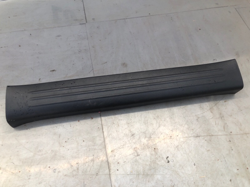 Накладка порога передняя правая MAZDA CX-5 2017 KF5P PY-VPS Kb7w-68710 контрактная