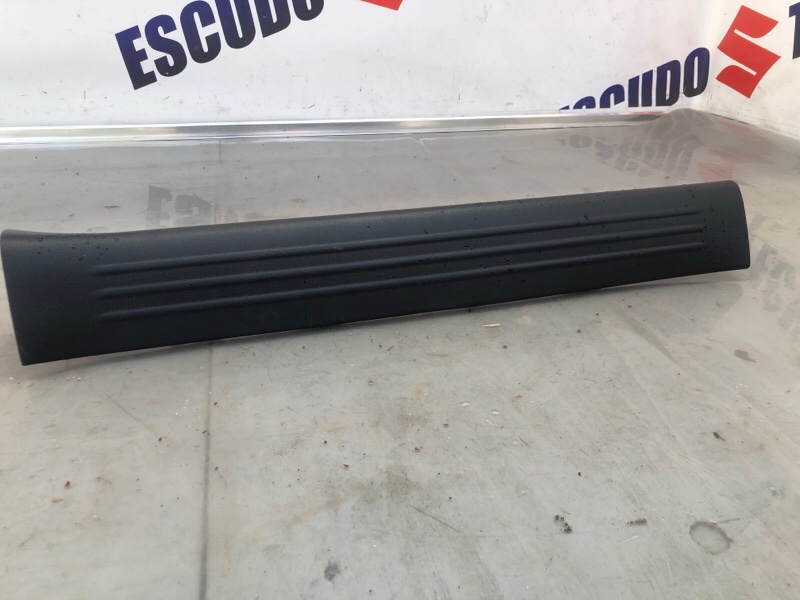 Накладка порога передняя левая MAZDA CX-5 2017 KF5P PY-VPS kb7w-68720 контрактная