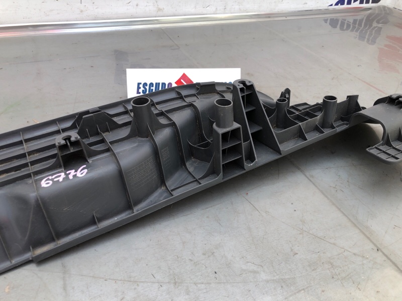 Порог салона PRIUS ALPHA 2013 ZVW41 2ZR-FXE