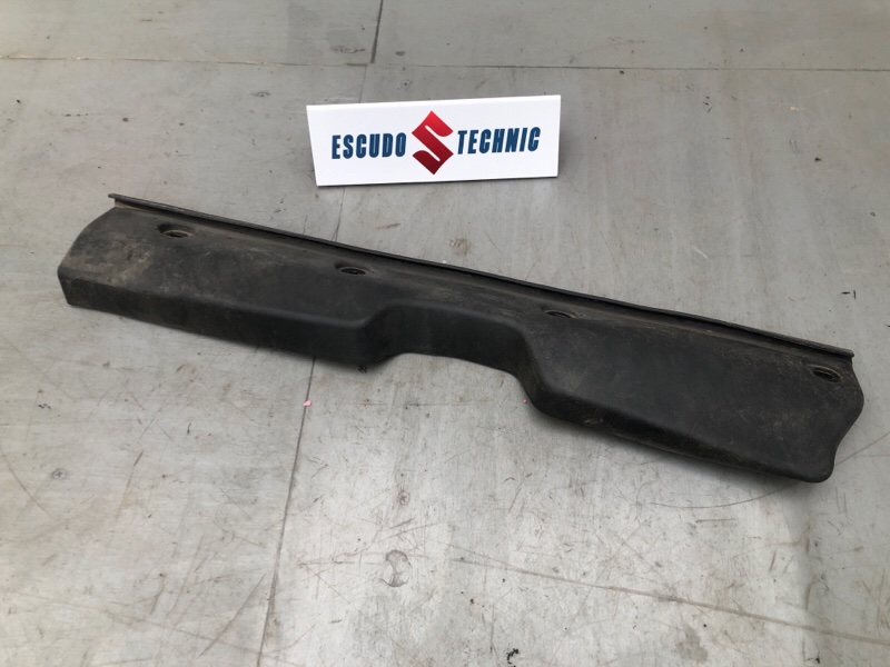 Накладка на крыло передняя левая MAZDA CX-5 2017 KF5P PY-VPS kb7w56916 контрактная